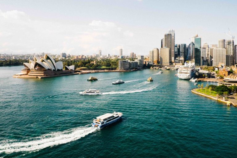 Định cư Úc theo diện đầu tư có dễ hơn nước khác?