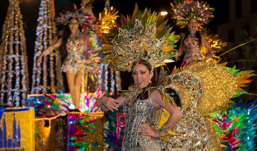 Lễ hội diễu hành Carnaval ở Bồ Đào Nha